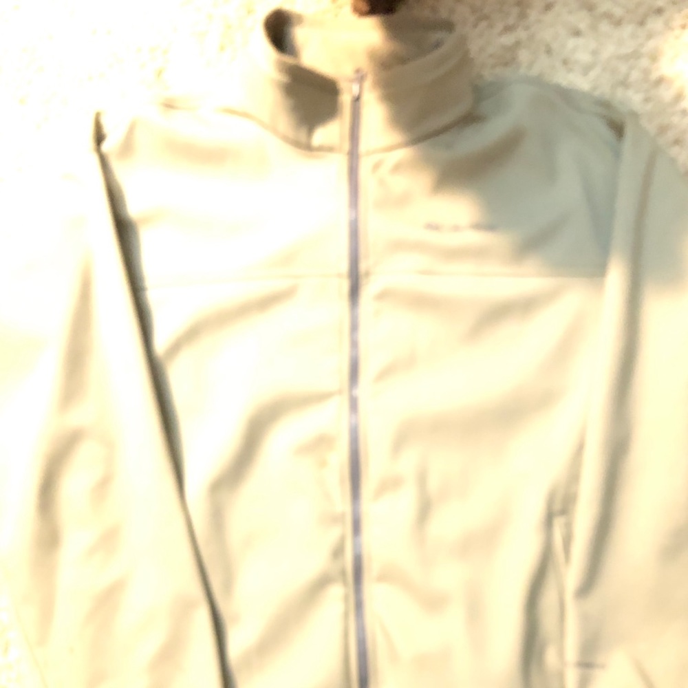 Columbia med. weight jacket.